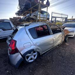 Renault Renault Sandero Stepway 2009 1.6 16v Hi-flex 5p 2009