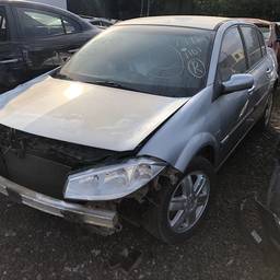 Renault Megane 2008 2.0 Dynamique 4p