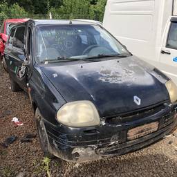 Renault Clio 2001 1.0 Rn 5p