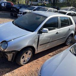 VOLKSWAGEN POLO 2003 1.6 5P