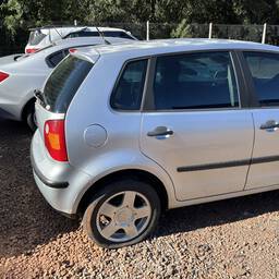 VOLKSWAGEN POLO 2003 1.6 5P