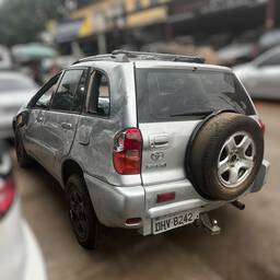 TOYOTA RAV4 2005 2.0 AUT. 5P