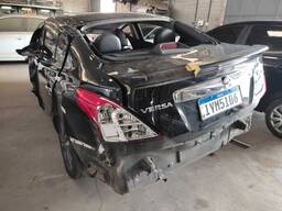 SUCATA Nissan Versa 2018 1.6 16v Sl 4p PARA RETIRADA DE PEÇAS