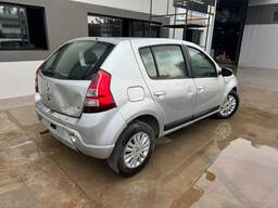 Renault Renault Sandero 2013 1.6 16v Privilège Hi-flex Aut. 5p 2013