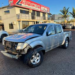 Nissan Frontier 2009 2.5 Xe Cab. Dupla 4x2 4p