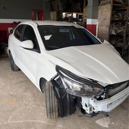 SUCATAFiat Cronos 2024 1.3 Drive Flex 4p  PARA RETIRADA DE PEÇAS