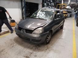 Renault Renault Clio 2012 1.0 16v Campus Hi-flex 5p 2012