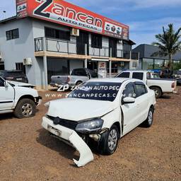 Volkswagen Volkswagen Voyage 2013 1.0 Vht Total Flex 4p 2013