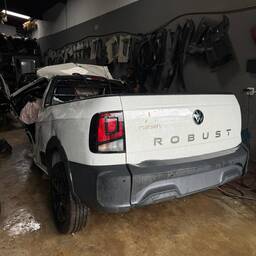 SUCATAVolkswagen Saveiro 2025 1.6 Robust Cab. Simples 16v Total Flex 2p  PARA RETIRADA DE PEÇAS