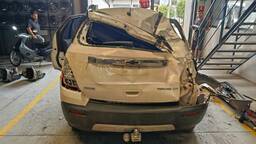 GM Tracker 2016 1.8 Ltz Aut. 5p - Branco/Preto/Vermelho/Cinza