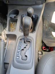 TOYOTA HILUX SW4 2012 3.0 SRV 7L 4X4 AUT. 5P - BRANCO/PRETO/VERMELHO/CINZA