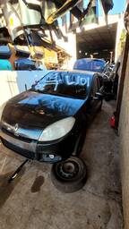 Renault Renault Sandero 2011 1.0 16v Expression Hi-flex 5p 2011