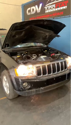 Jeep Gracherokee 2007 4.7 Limited 5p