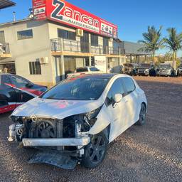 Peugeot 308 2013 1.6 Active Flex 5p