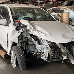 Toyota Yaris 2021 1.5 Xls Connect 16v Cvt 5p Elétrica
